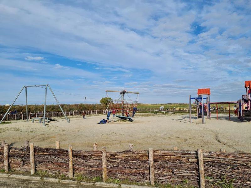 ויטמונד Lodge Camp Harlesiel Direkt Am Wattenmeer מראה חיצוני תמונה